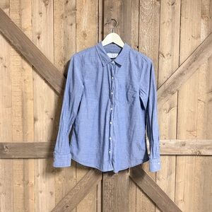 GAP Light Blue Casual Button Down Shirt